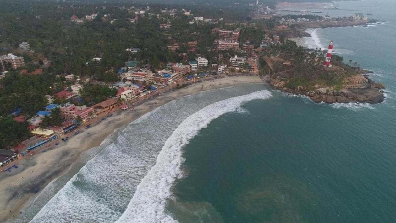 Seaface Beach Resort Kovalam Exterior foto